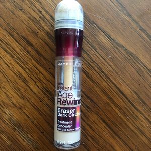 Instant age rewind dark circle neitralizer